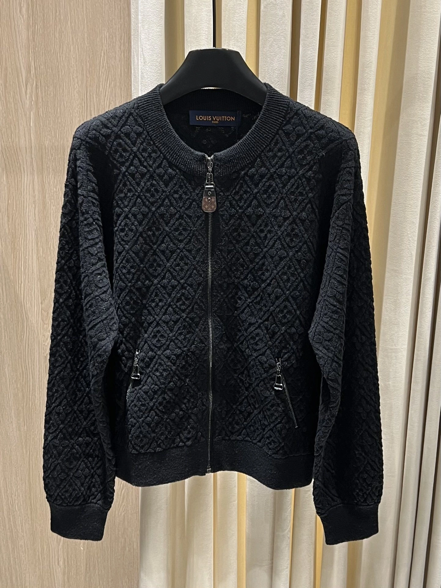 wg.luxury -- 8V Monogram item:E-F140L1928H